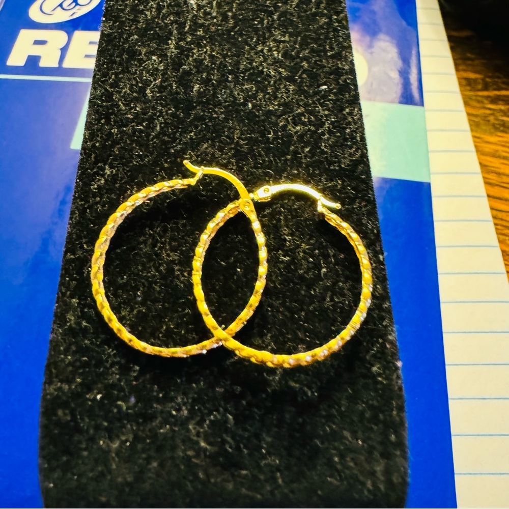 COPY - 18K Saudi Gold Hoop Big Earrings thick Solid